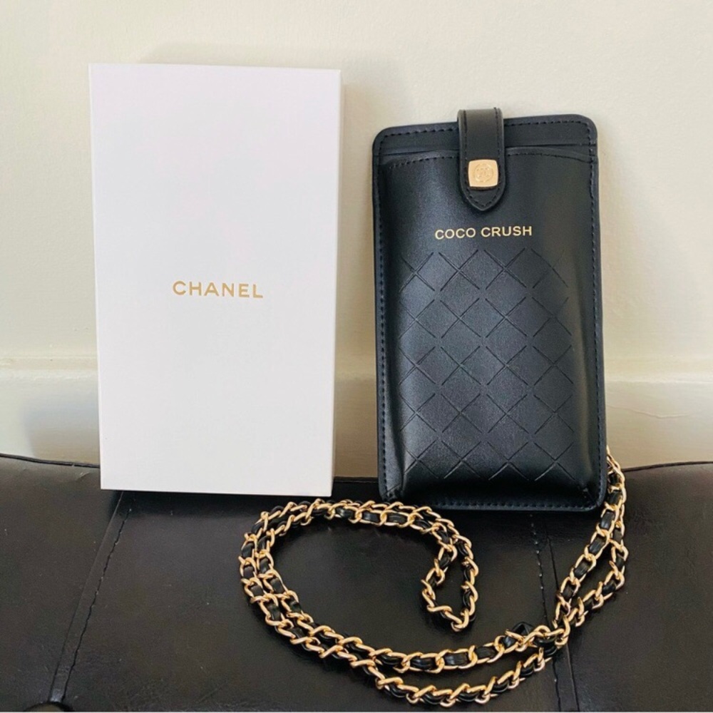 Brand New Chanel Coco Crush Black Quilted Faux Leather Phone Card Crossbody Bag